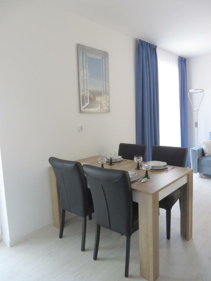 Azure Baltic Apartamenty B&M Kolobrzeg Luaran gambar